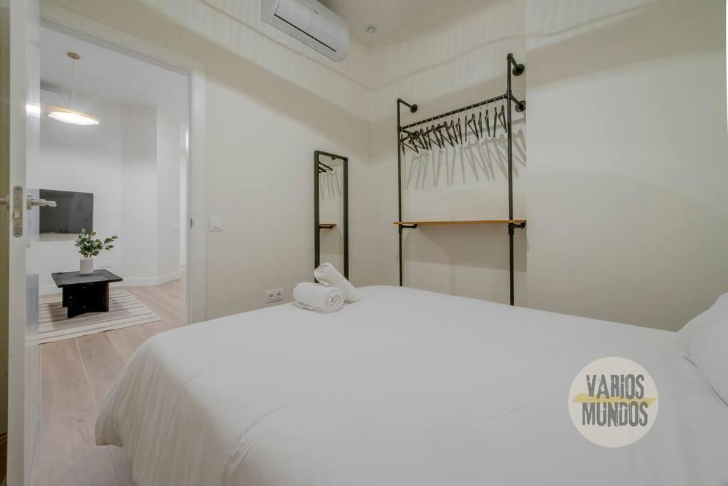 Cool Y Centrico Apt 6Px En Plena Plaza Del Carmen E2 Madrid Exteriör bild
