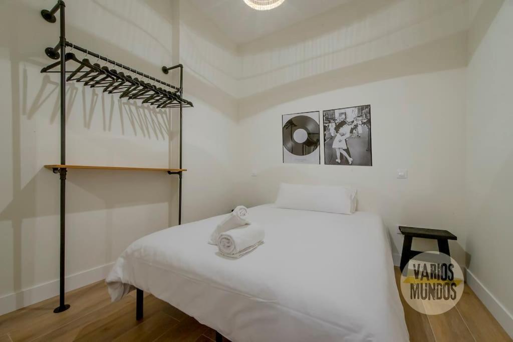 Cool Y Centrico Apt 6Px En Plena Plaza Del Carmen E2 Madrid Exteriör bild